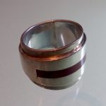 Ring acylindrisch dik rood