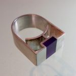 Ring zegel paars